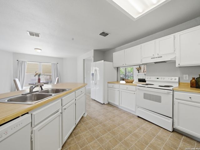 4403 MISTY SPRINGS DR, San Antonio, TX 78244