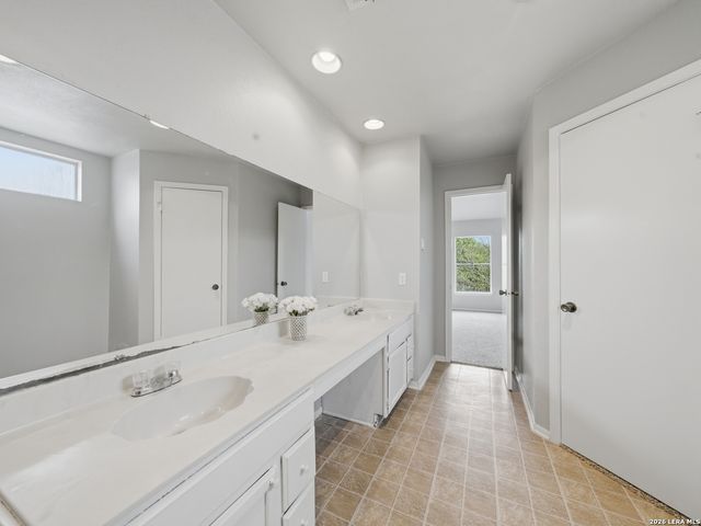 4403 MISTY SPRINGS DR, San Antonio, TX 78244