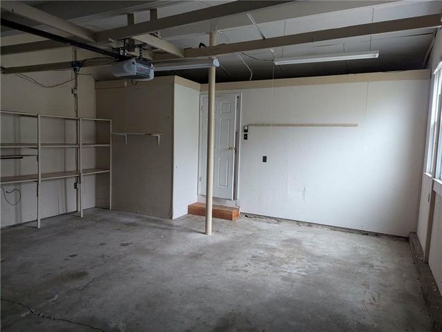 201 S West Street, Concordia, MO 64020