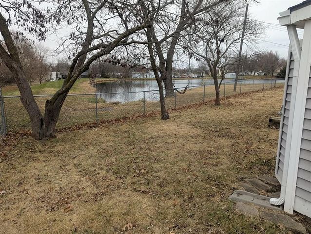 201 S West Street, Concordia, MO 64020