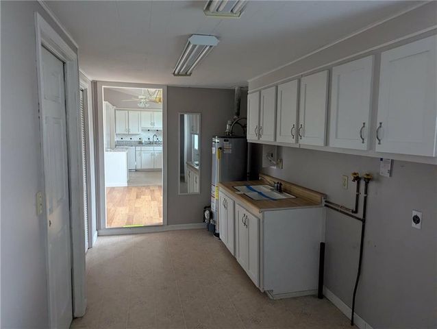 201 S West Street, Concordia, MO 64020