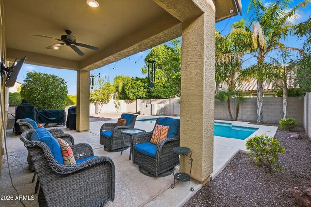 3501 E APRICOT Lane, Gilbert, AZ 85298
