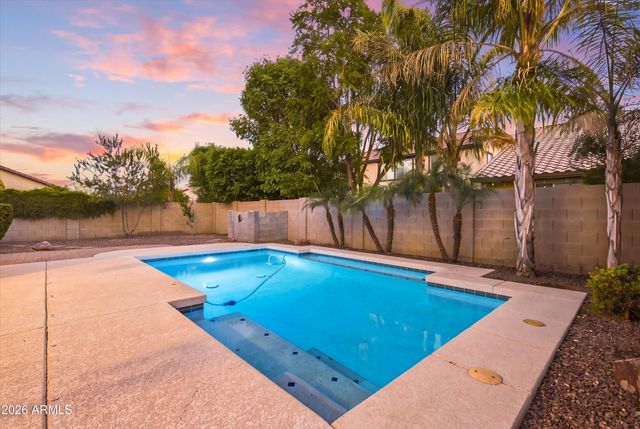 3501 E APRICOT Lane, Gilbert, AZ 85298