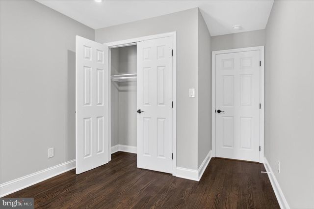 1607 N GLEBE RD, Arlington, VA 22207