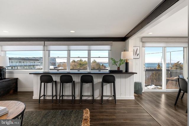 35 W 4TH ST, Barnegat Light, NJ 08006