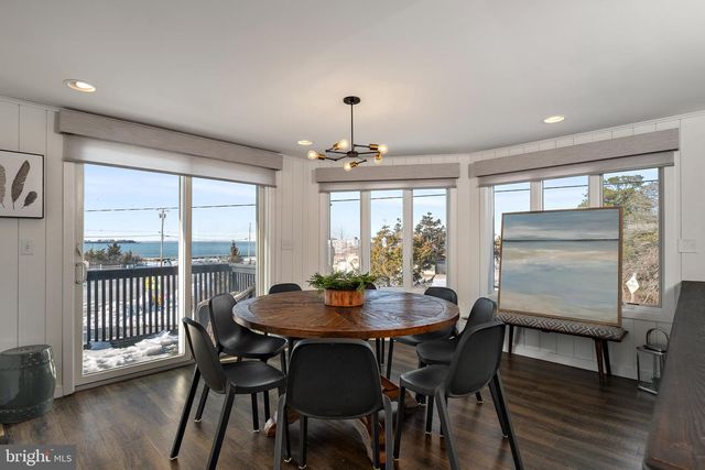 35 W 4TH ST, Barnegat Light, NJ 08006