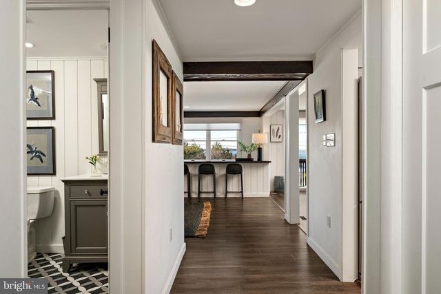 35 W 4TH ST, Barnegat Light, NJ 08006