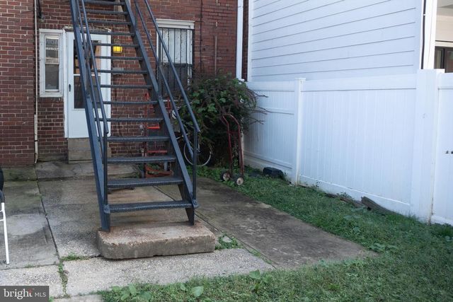 830 18TH ST NE, Washington, DC 20002