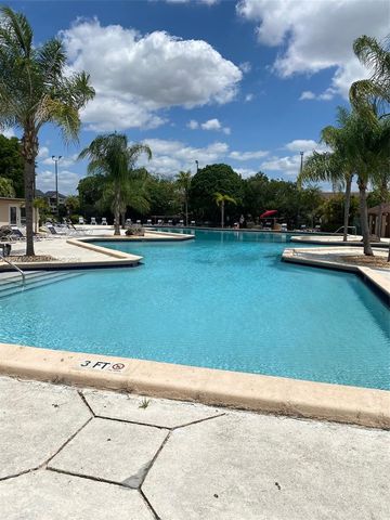 11507 SW 64th Street G, Miami, FL 33173