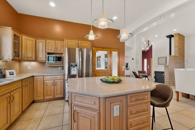 12 Calleja Miramonte, Lamy, NM 87540