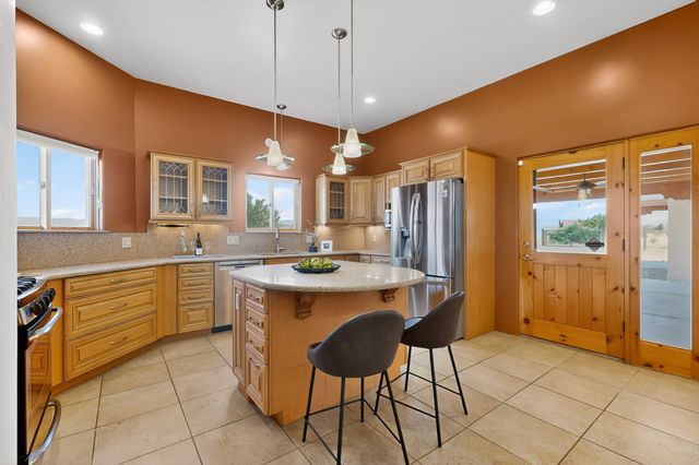 12 Calleja Miramonte, Lamy, NM 87540