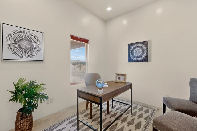 12 Calleja Miramonte, Lamy, NM 87540