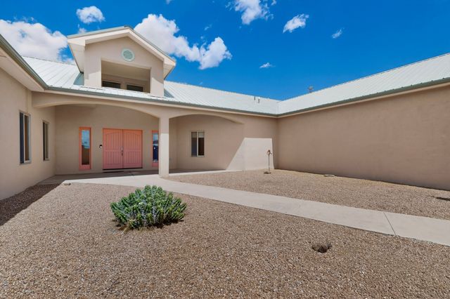 12 Calleja Miramonte, Lamy, NM 87540