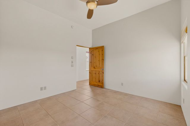 12 Calleja Miramonte, Lamy, NM 87540