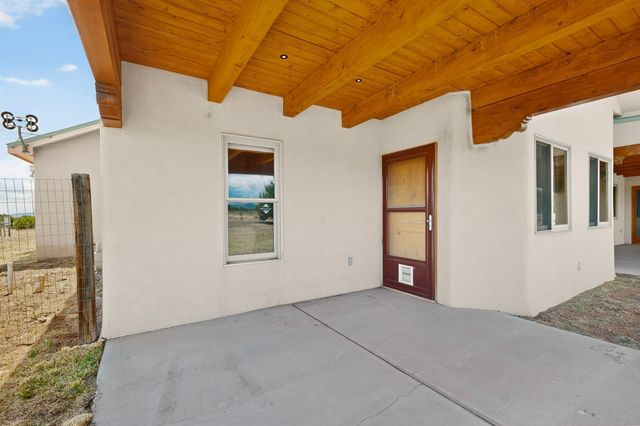 12 Calleja Miramonte, Lamy, NM 87540