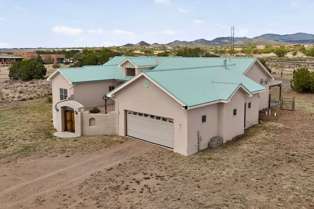 12 Calleja Miramonte, Lamy, NM 87540
