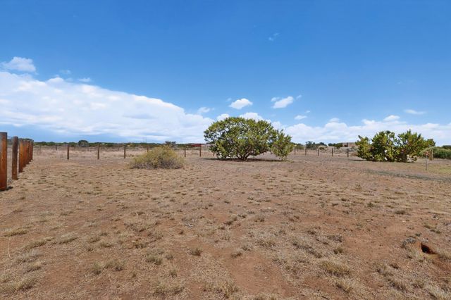 12 Calleja Miramonte, Lamy, NM 87540