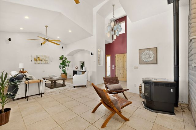 12 Calleja Miramonte, Lamy, NM 87540