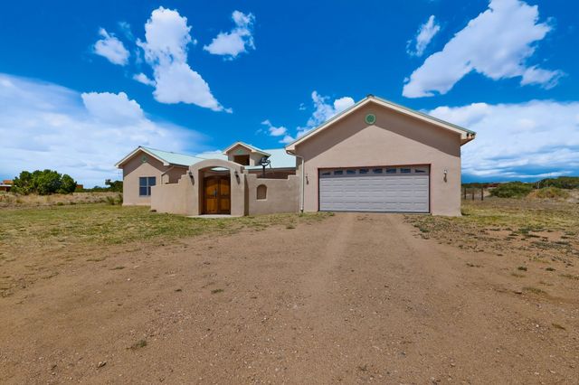 12 Calleja Miramonte, Lamy, NM 87540