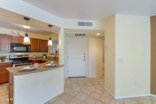 5751 N Kolb Rd Unit 18201, Tucson, AZ 85750