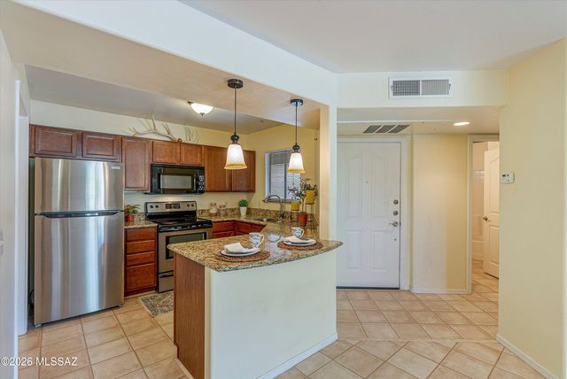 5751 N Kolb Rd Unit 18201, Tucson, AZ 85750