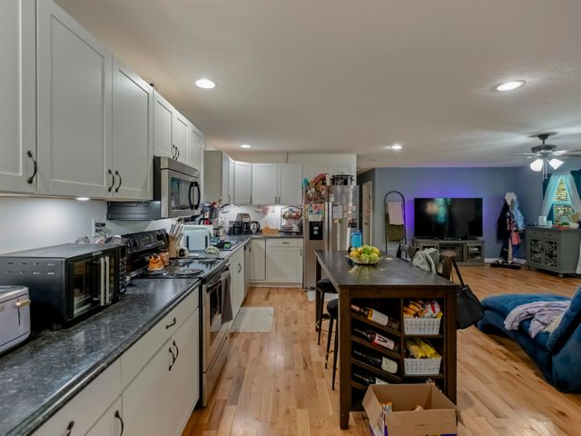 7000 Blue Sulphur Road, Ona, WV 25545
