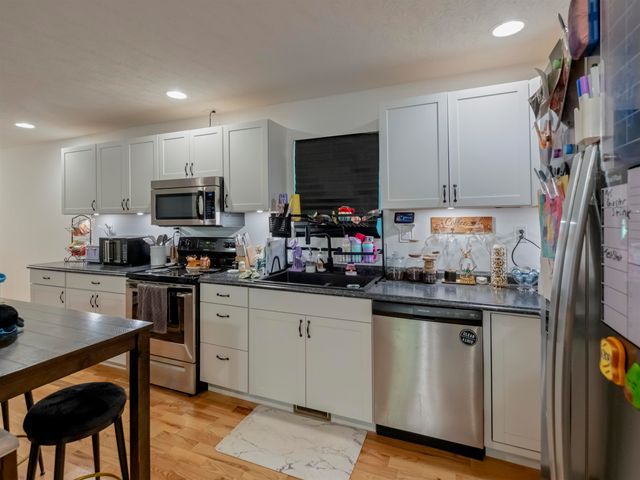 7000 Blue Sulphur Road, Ona, WV 25545