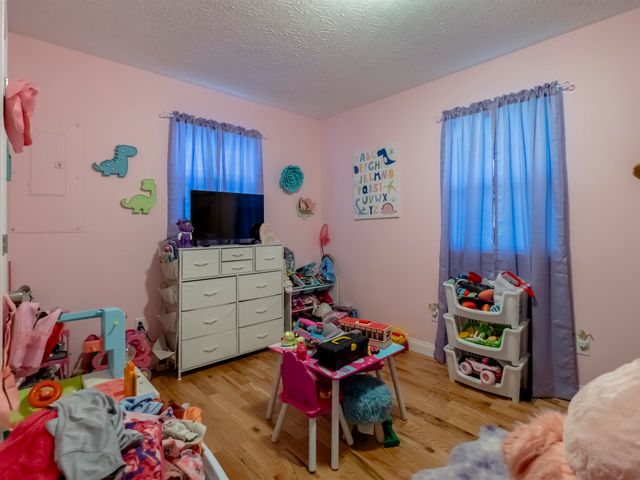 7000 Blue Sulphur Road, Ona, WV 25545