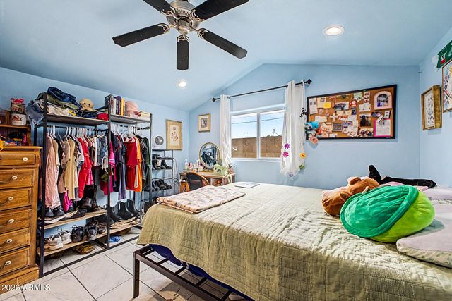 2726 W TAYLOR Street, Phoenix, AZ 85009