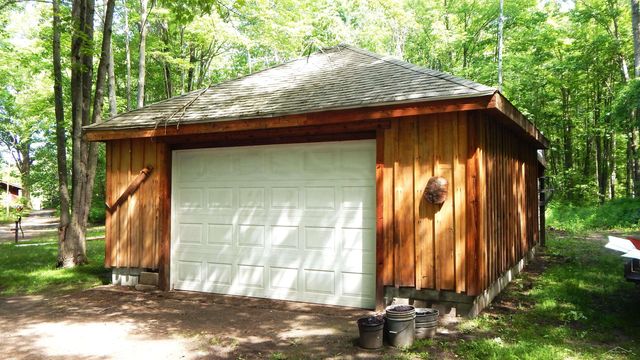 1252 W Erickson Road, Linwood, MI 48634