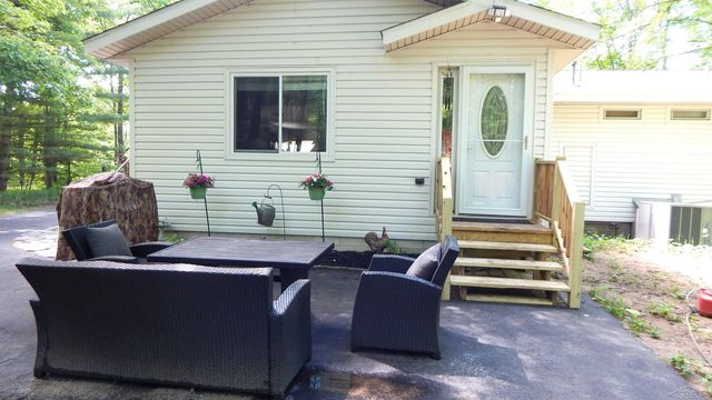 1252 W Erickson Road, Linwood, MI 48634