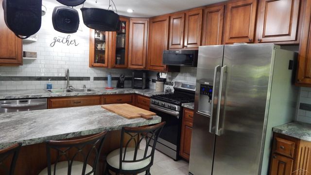 1252 W Erickson Road, Linwood, MI 48634