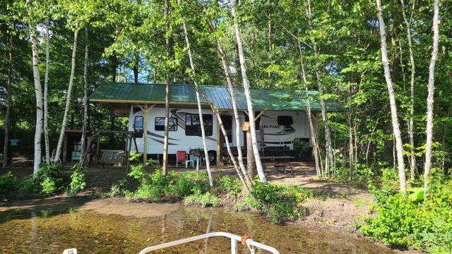 1252 W Erickson Road, Linwood, MI 48634