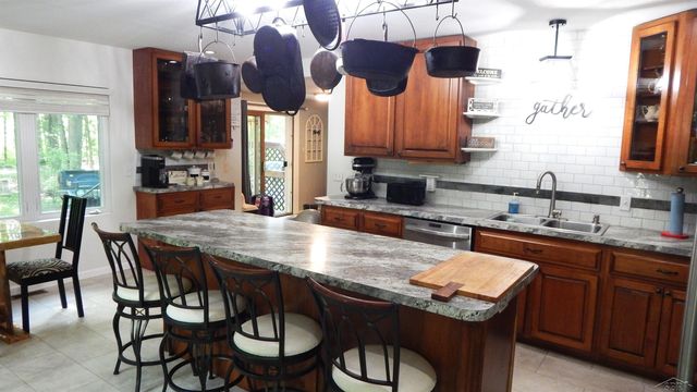 1252 W Erickson Road, Linwood, MI 48634