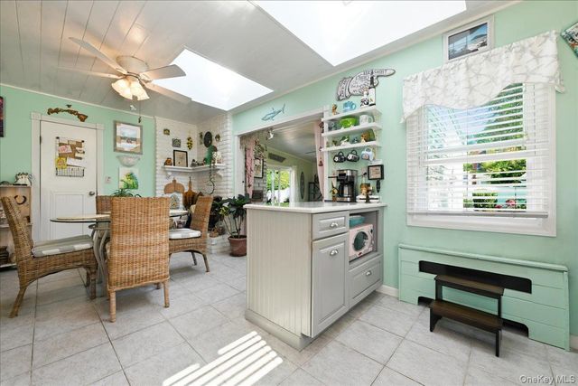25 Rhode Island Avenue, Massapequa, NY 11758
