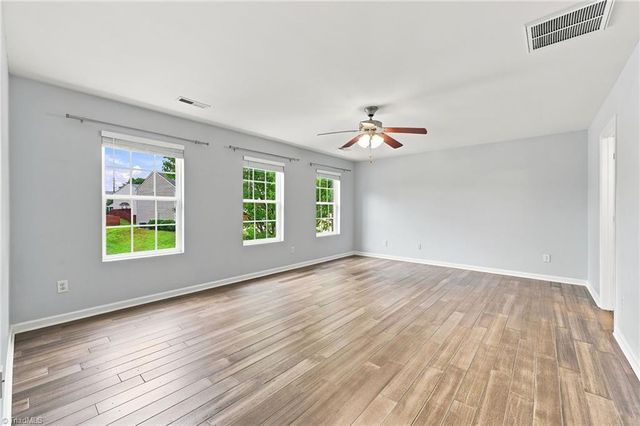 3853 Tonsley Place, High Point, NC 27265