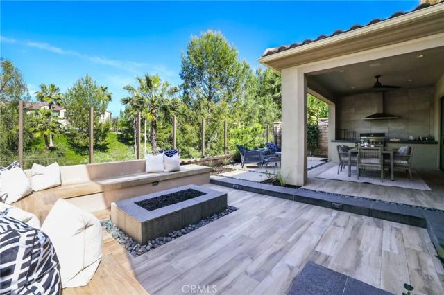 63 Berna, Lake Forest, CA 92630