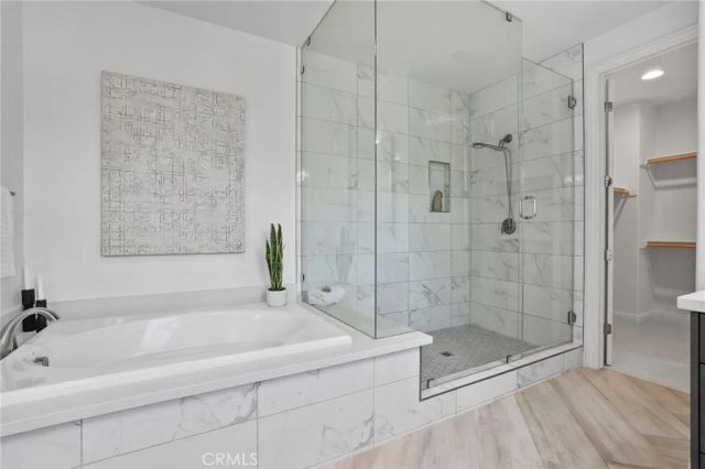 63 Berna, Lake Forest, CA 92630