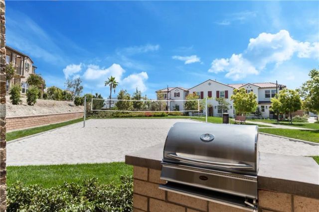 63 Berna, Lake Forest, CA 92630