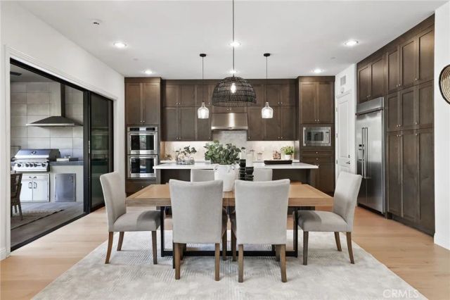 63 Berna, Lake Forest, CA 92630