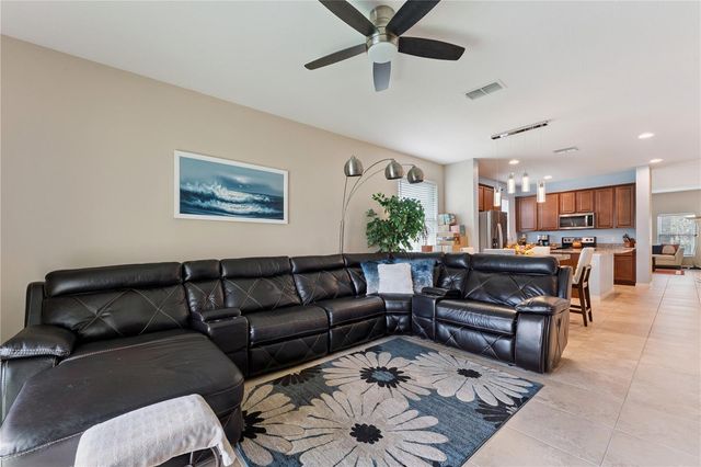 10942 HIGH BUSH COURT, Orlando, FL 32825