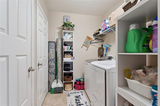 10942 HIGH BUSH COURT, Orlando, FL 32825