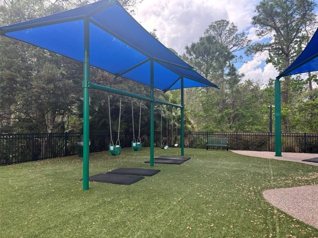 10942 HIGH BUSH COURT, Orlando, FL 32825