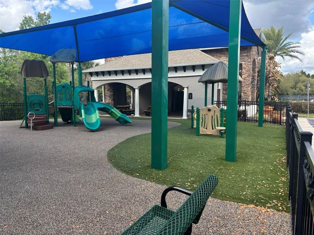 10942 HIGH BUSH COURT, Orlando, FL 32825