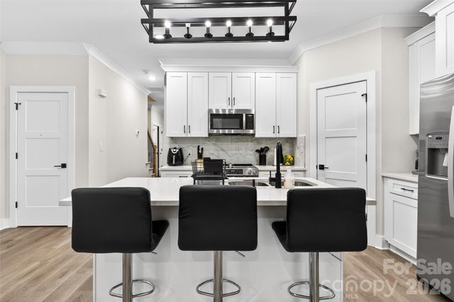 1933 St Mark Street, Charlotte, NC 28216