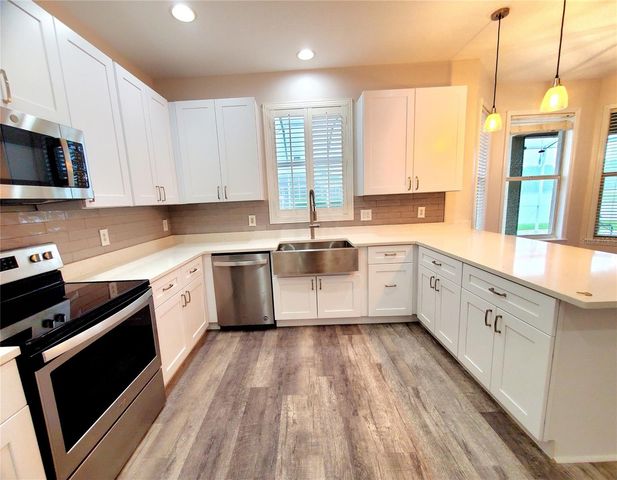 25644 FRITH STREET, Land O Lakes, FL 34639