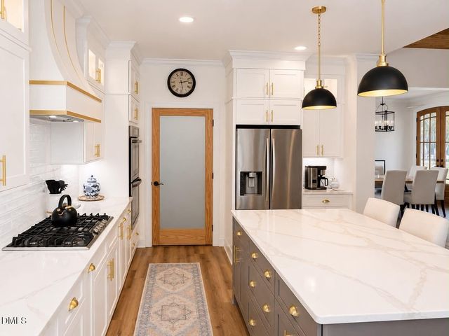 226 Saintsbury Place, Sanford, NC 27332