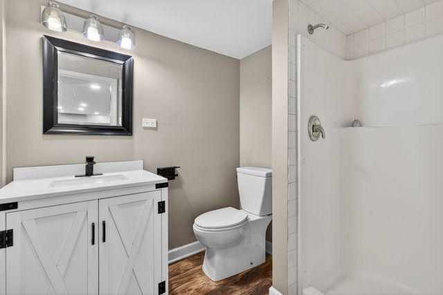 38W042 Silver Glen Road, St. Charles, IL 60175