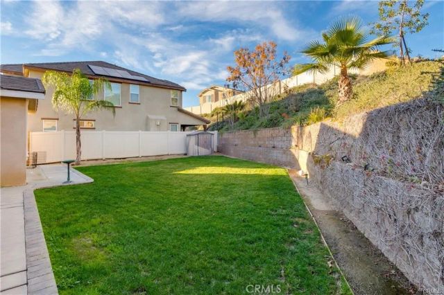 29762 Padilla Court, Highland, CA 92346