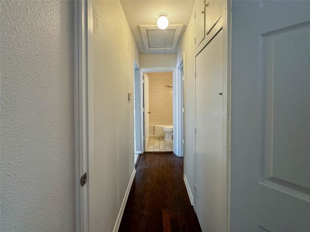 229 W Sycamore Street, Denton, TX 76201